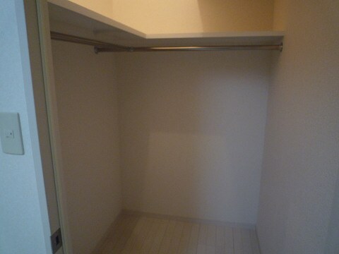 物件内観写真14　(収納)
