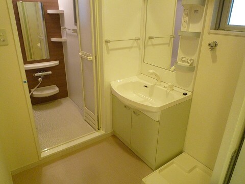 物件内観写真15　(洗面)