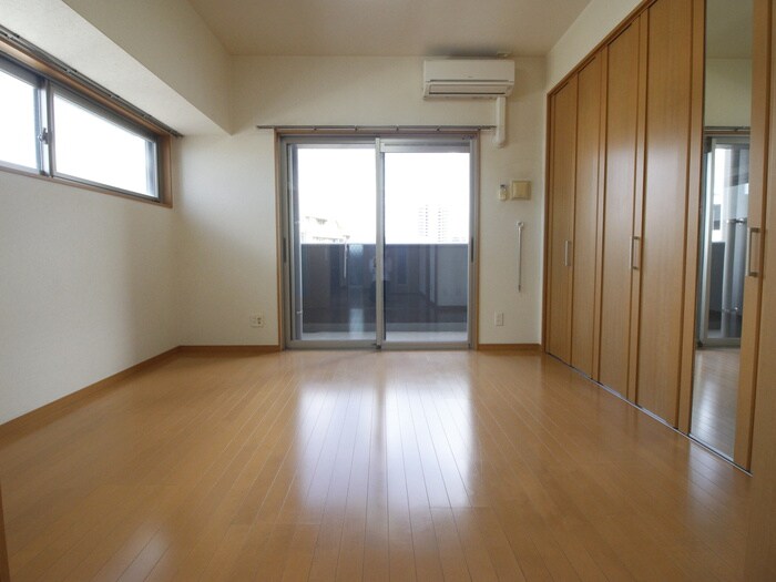 物件内観写真21　(居室)