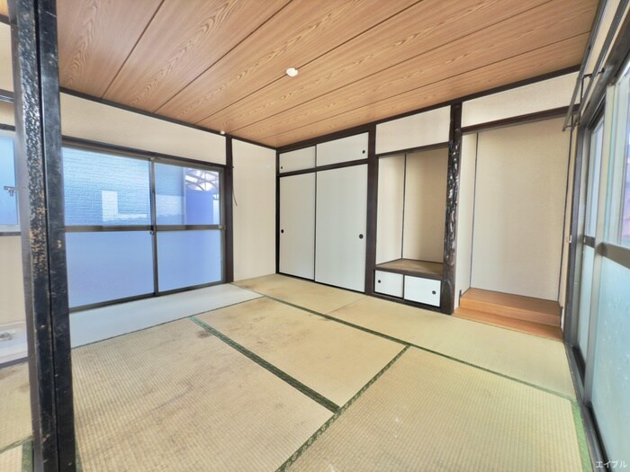 物件内観写真4　(居室)