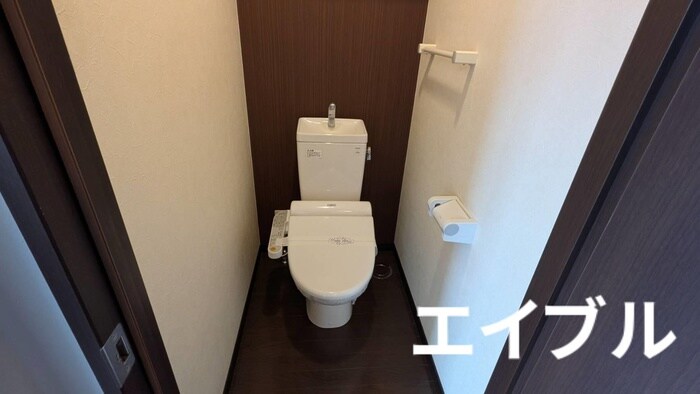 物件内観写真10　(トイレ)