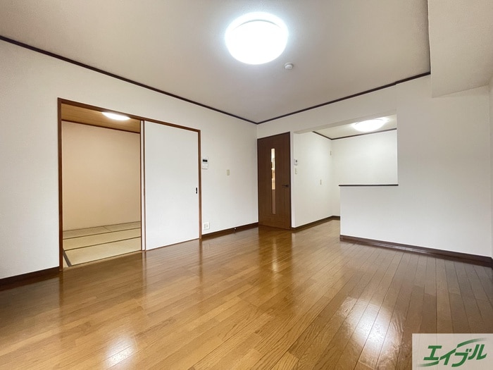 物件内観写真7　(居室)