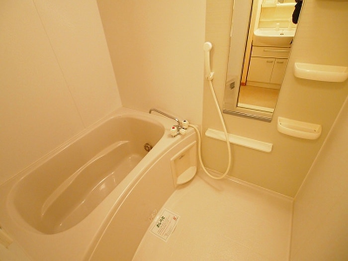 物件内観写真4　(バス／シャワールーム等)