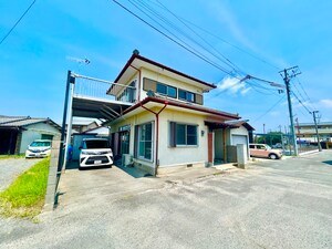 木屋瀬四丁目貸家外観写真