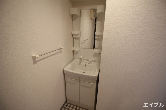 物件内観写真11　(洗面)