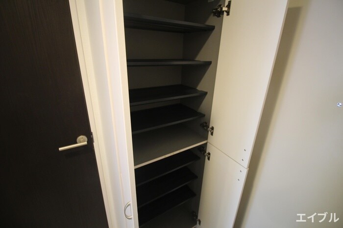 物件内観写真14　(靴箱)