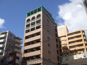 プレシャス天神南外観写真