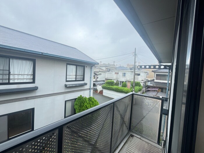 物件内観写真15　(室内からの展望)