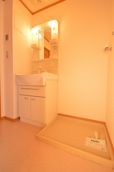 物件内観写真10　(洗面)