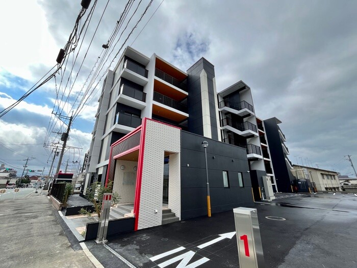 物件外観写真1　(外観写真)