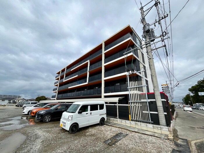 物件外観写真2　(外観写真)