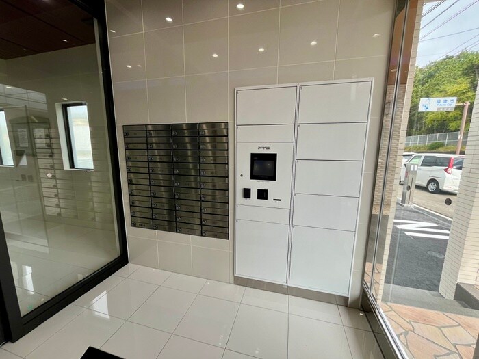 物件外観写真6　(建物設備)