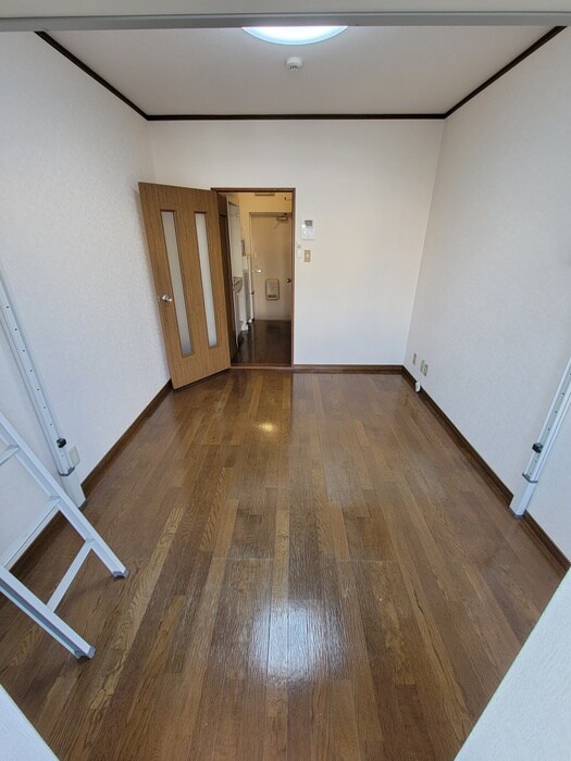 物件内観写真6　(居室)