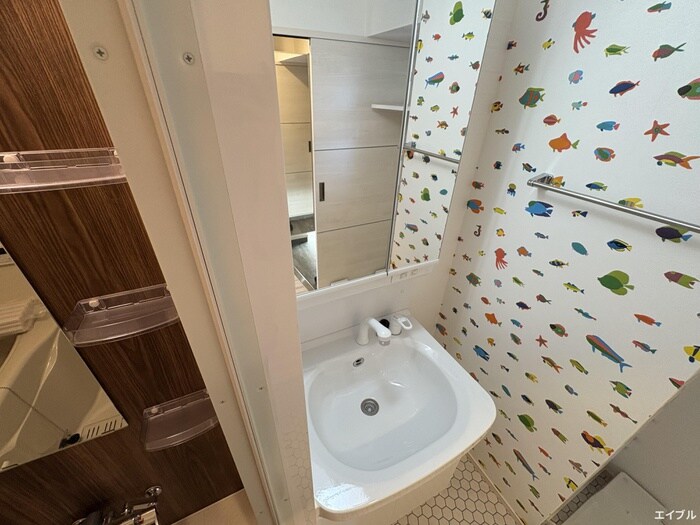 物件内観写真12　(洗面)