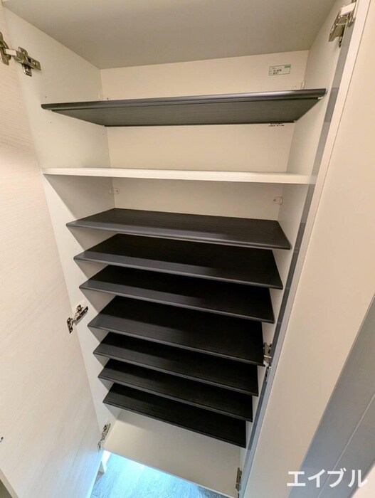 物件内観写真17　(靴箱)