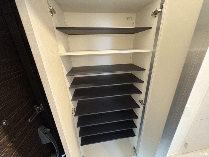 物件内観写真17　(靴箱)
