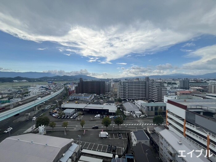 物件内観写真22　(室内からの展望)