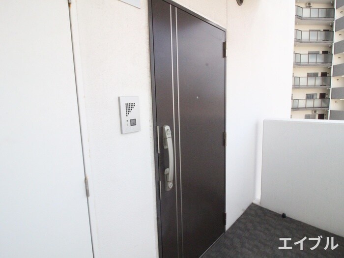 物件内観写真13　(玄関)