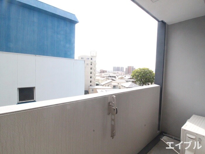 物件内観写真14　(室内からの展望)