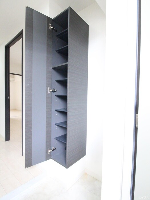 物件内観写真18　(靴箱)