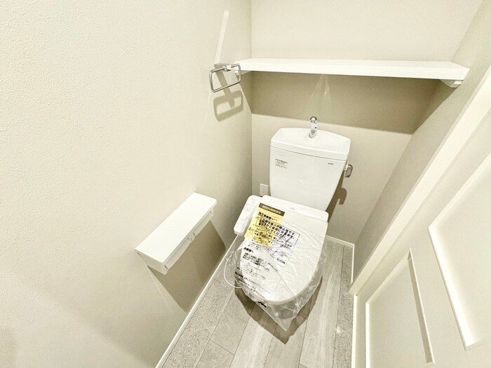 物件内観写真5　(トイレ)