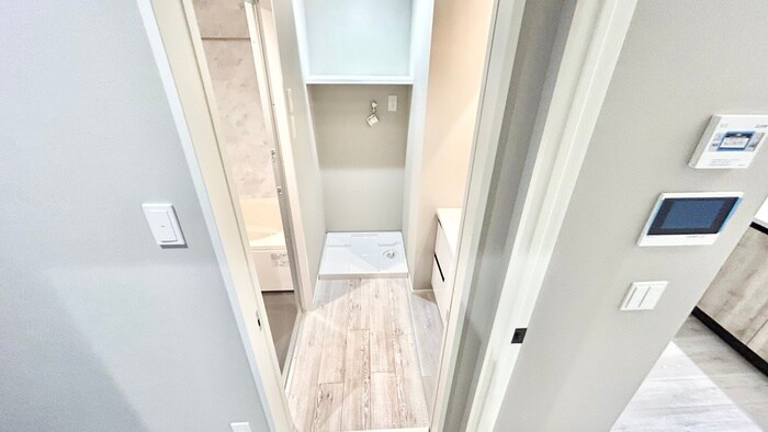 物件内観写真11　(洗濯機置場)