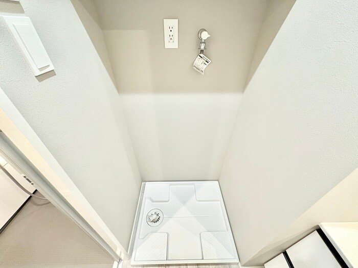 物件内観写真13　(洗濯機置場)