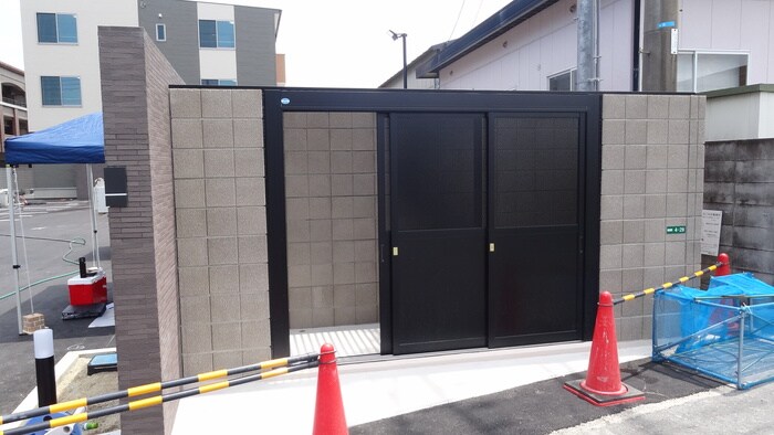 物件外観写真4　(建物設備)