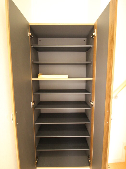 物件内観写真15　(靴箱)