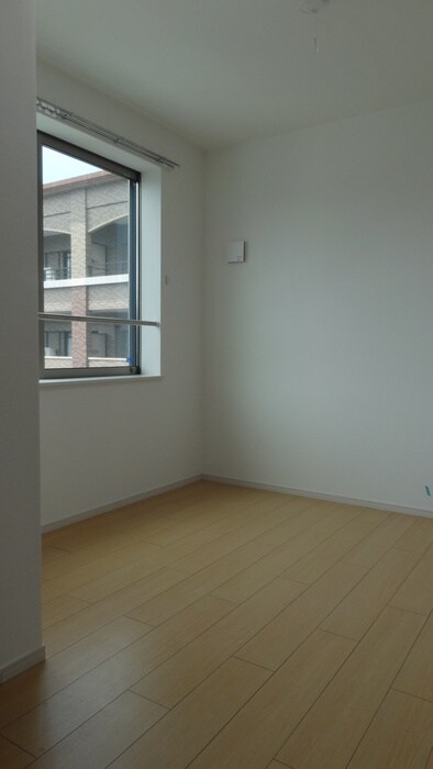 物件内観写真18　(居室)