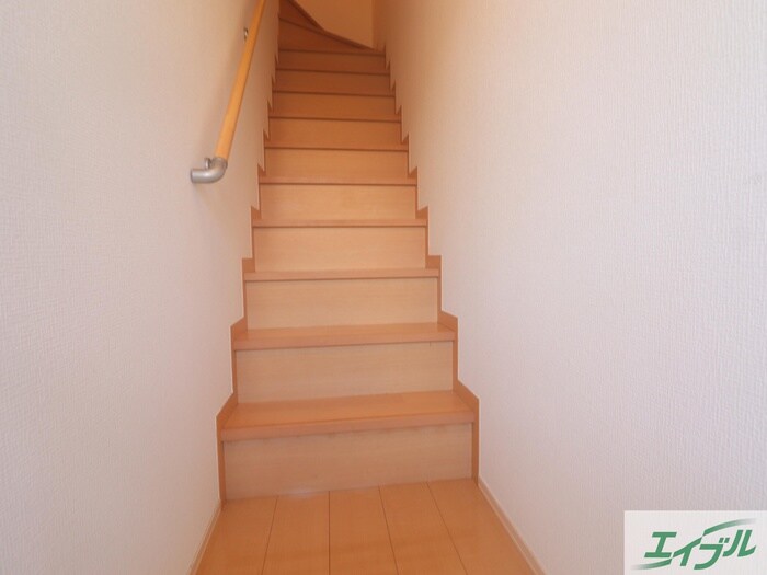 物件内観写真20　(廊下)