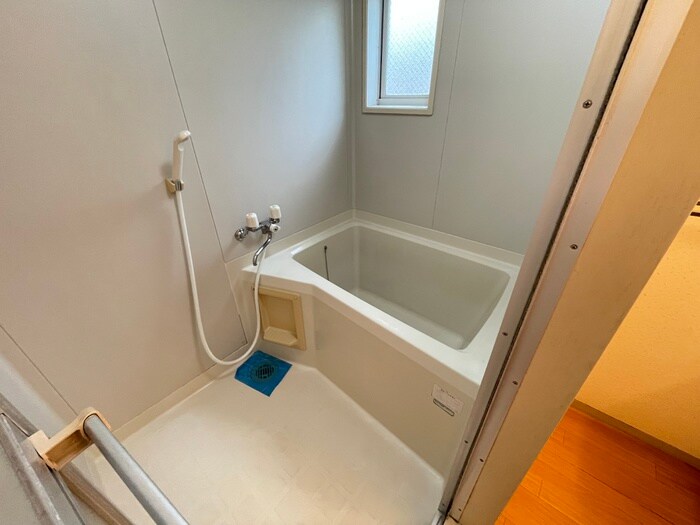 物件内観写真12　(バス／シャワールーム等)