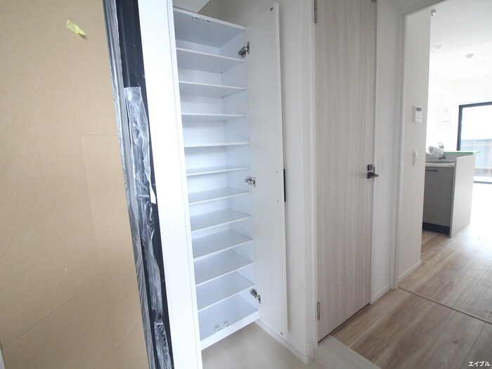 物件内観写真22　(靴箱)