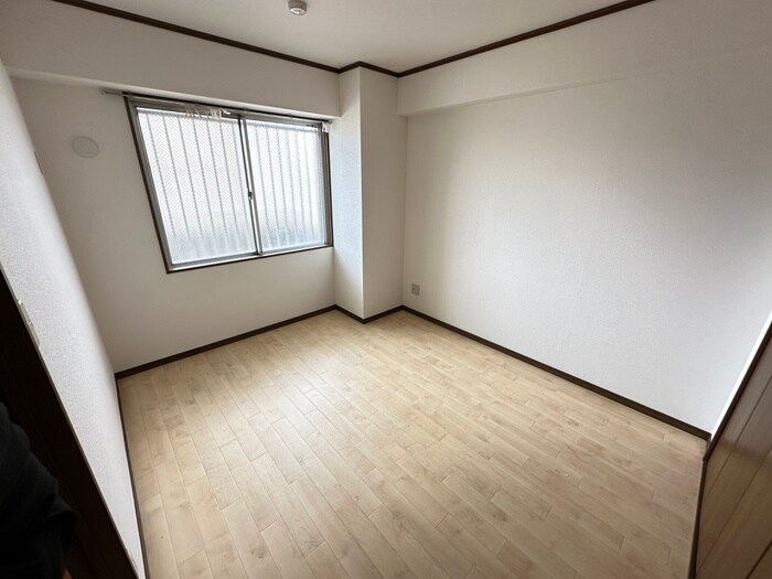 物件内観写真15　(居室)