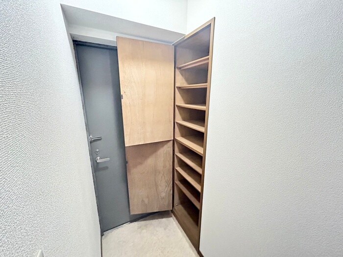 物件内観写真17　(靴箱)