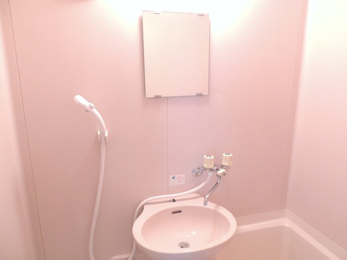 物件内観写真10　(洗面)