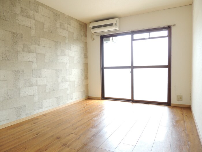 物件内観写真19　(居室)