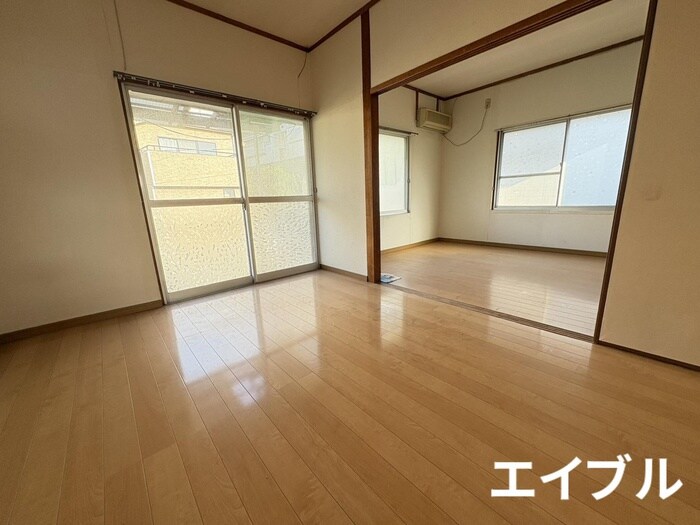 物件内観写真4　(居室)