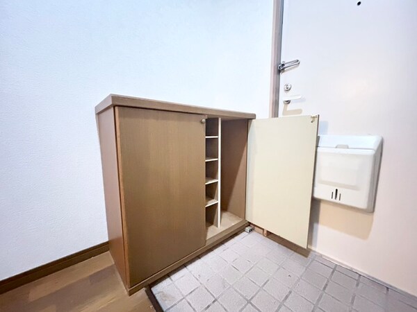 靴箱