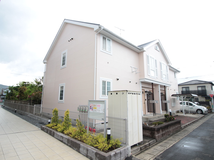 ファミ－ル新飼弐番館
