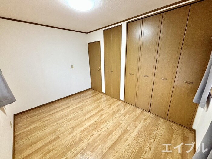 物件内観写真6　(居室)