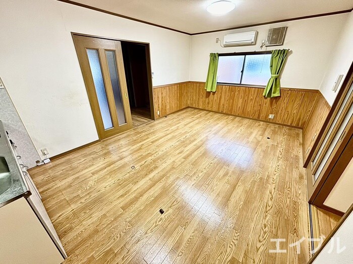 物件内観写真7　(居室)