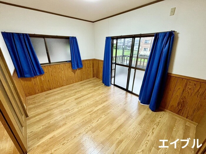 物件内観写真13　(居室)