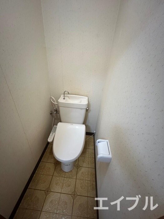 物件内観写真14　(トイレ)