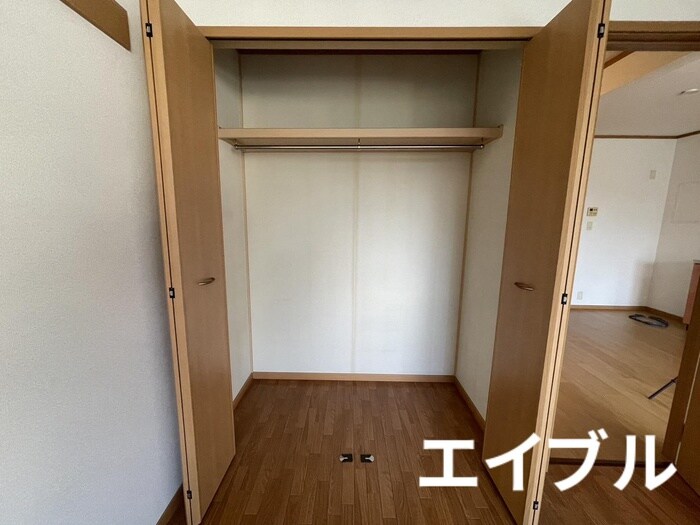 物件内観写真11　(収納)
