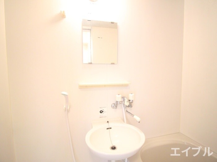 物件内観写真12　(洗面)