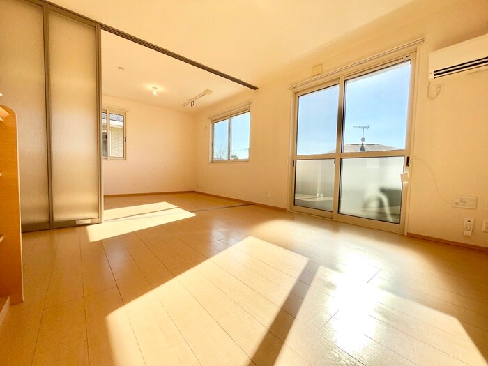 物件内観写真5　(居室)