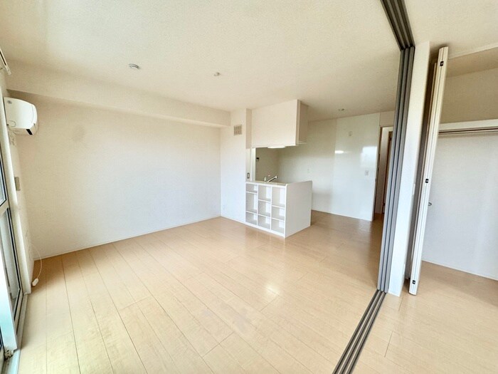 物件内観写真5　(居室)