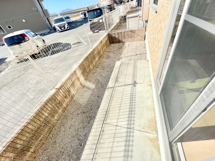 物件内観写真12　(ベランダ・バルコニー)