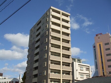 ﾋﾟｭｱﾄﾞ-ﾑｱﾙｶｻ-ﾙ平尾(1101)外観写真